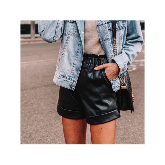 Forever 21 Pants - Black Leather Puffy Shorts
